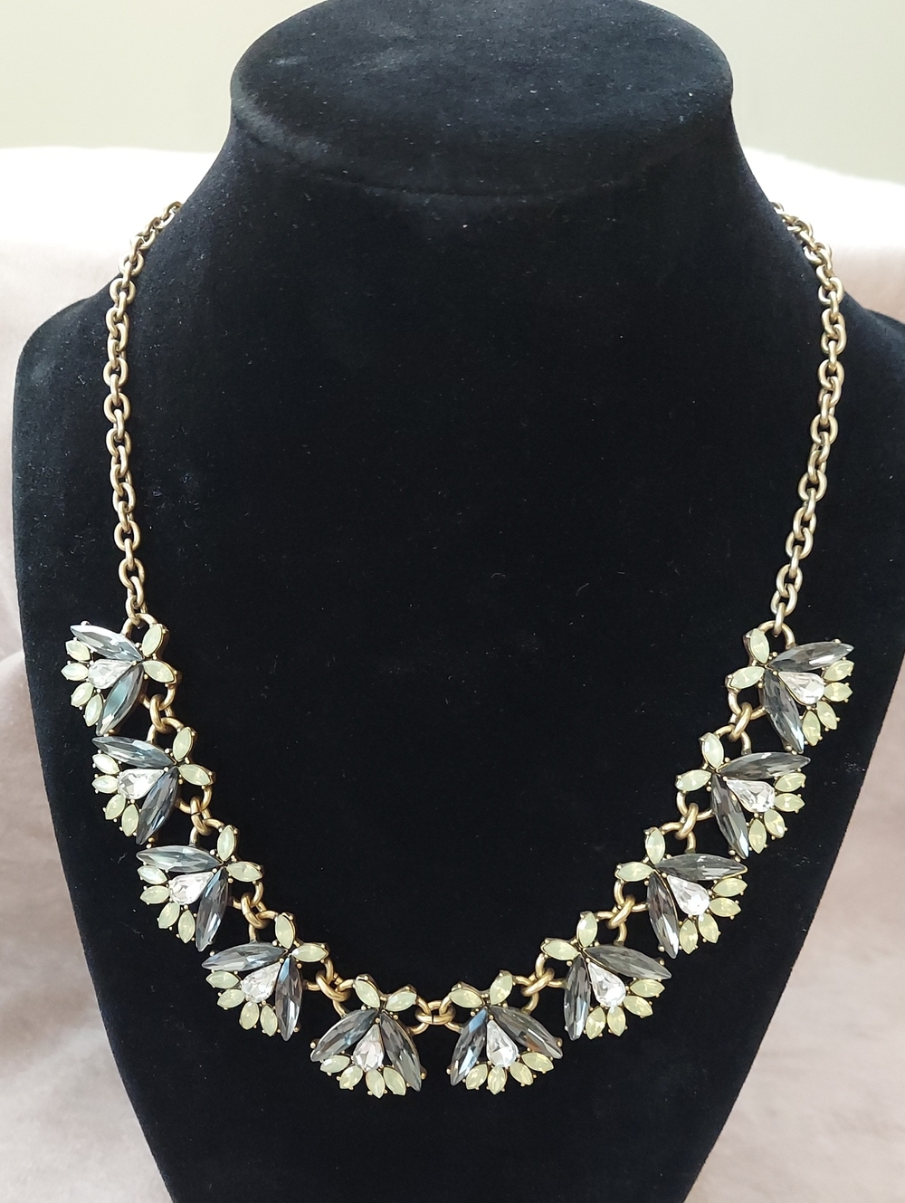 J.Crew Faceted Green Olive & Clear Rhinestones Statement Necklace